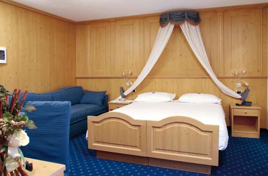 Hotel Gran Vacanze Rooms & Apartments Dimaro Luaran gambar