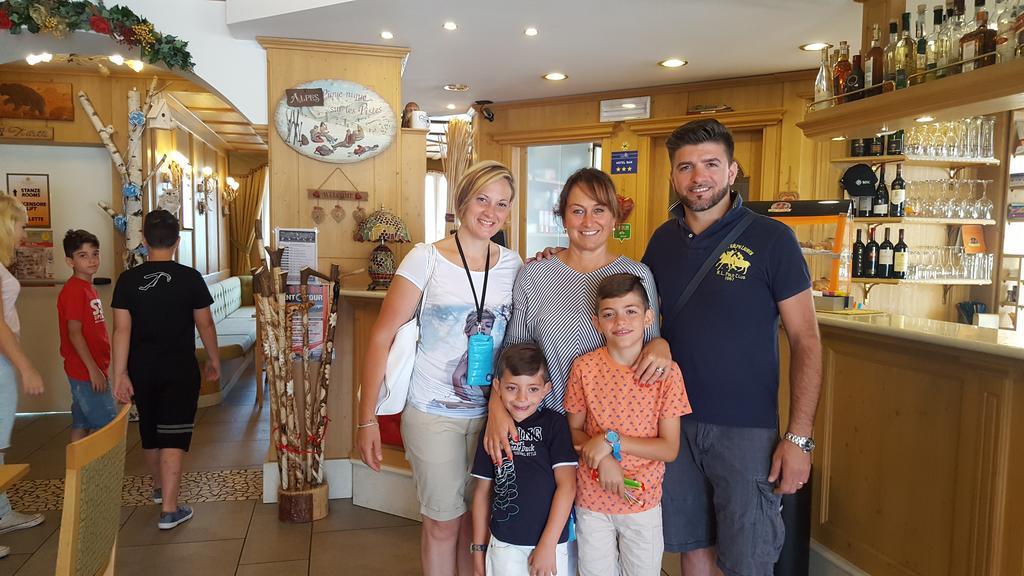 Hotel Gran Vacanze Rooms & Apartments Dimaro Luaran gambar