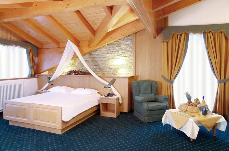 Hotel Gran Vacanze Rooms & Apartments Dimaro Bilik gambar