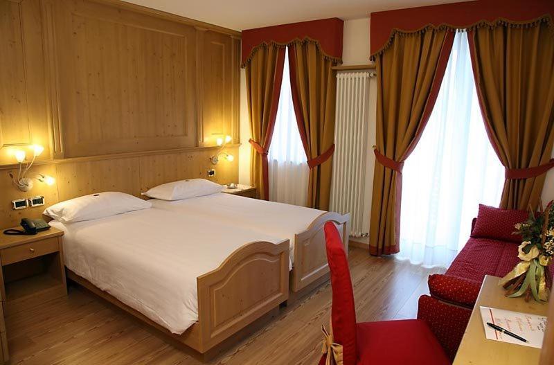Hotel Gran Vacanze Rooms & Apartments Dimaro Bilik gambar