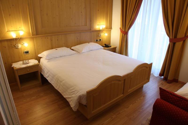 Hotel Gran Vacanze Rooms & Apartments Dimaro Bilik gambar